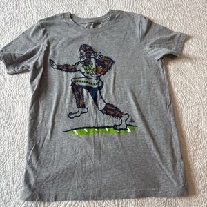 Gray Kids' Graphic Tee with Green Accent